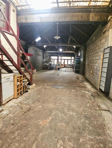 Gournay-en-Bray (76220) Maison de ville avec hangar – plein cœur de ville – Fort potentiel !