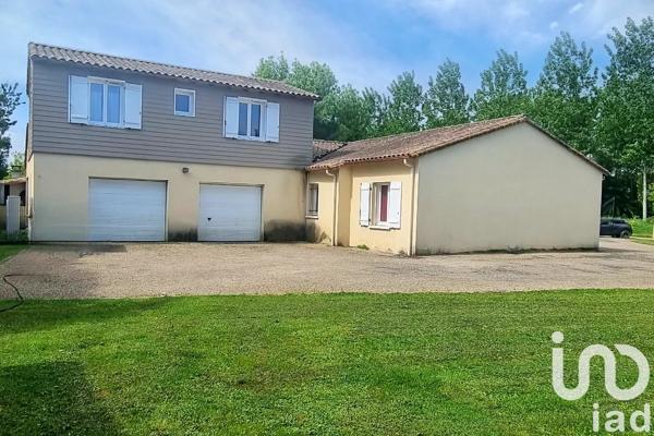 Maison à vendre 10 pièces 238 m² Fontenille-Saint-Martin-d'Entraigues