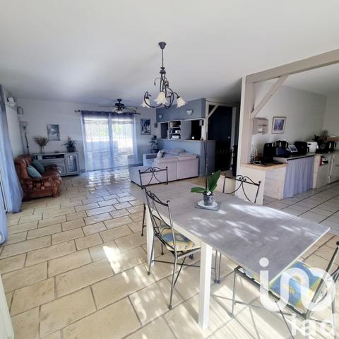 Maison à vendre 10 pièces 238 m² Fontenille-Saint-Martin-d'Entraigues