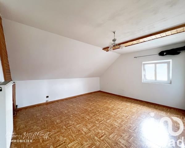 Maison à vendre 7 pièces 141 m² Issenheim