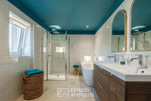 Longère rénovée et son parc verdoyant