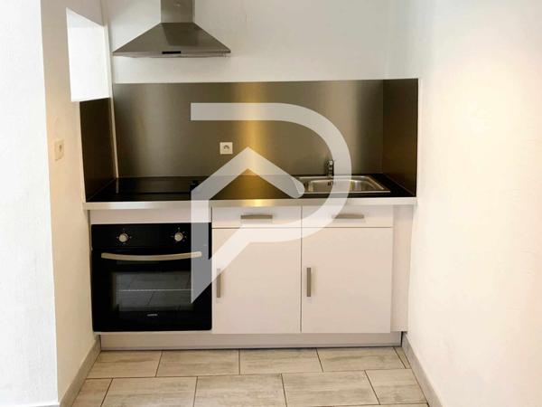 Immeuble 5 pièces 64 m2