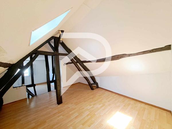 Immeuble 5 pièces 64 m2