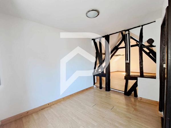 Immeuble 5 pièces 64 m2