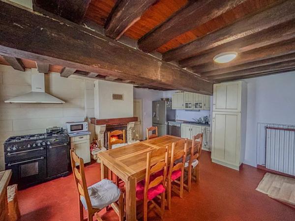 Vente Maison de village 7 pièces 155 m2 à Courville-sur-Eure