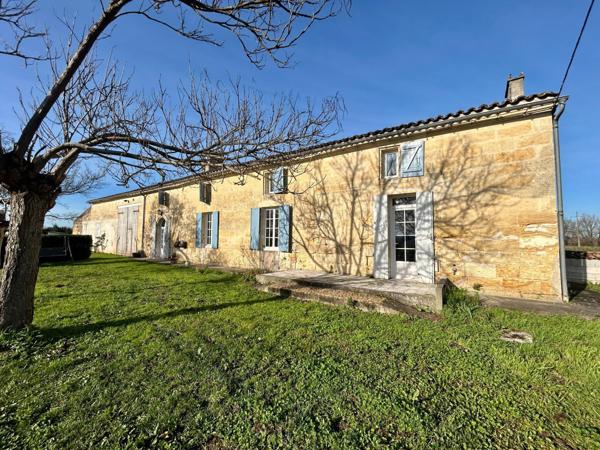 Maison en pierre aux beaux volumes