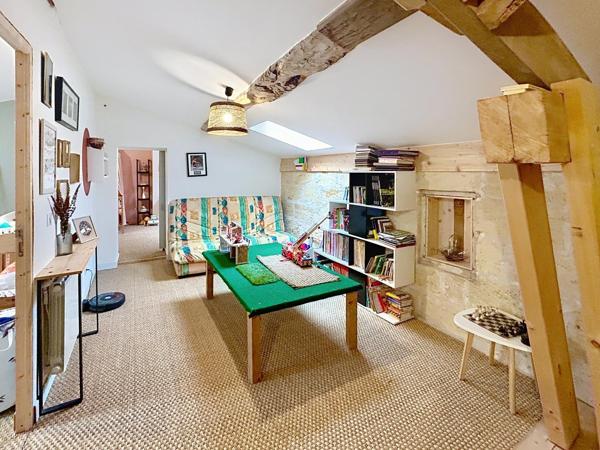 Maison en pierre aux beaux volumes