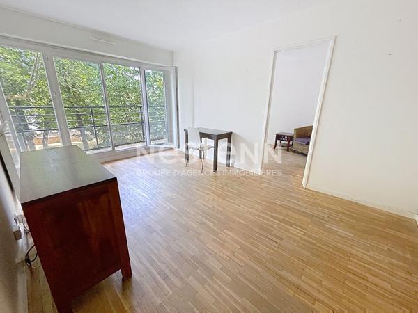 A vendre Appartement de 2 pièces de 42 m2 à Plaisir - Quartier centre ville
