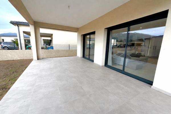 Maison neuve de plain-pied – Borgo