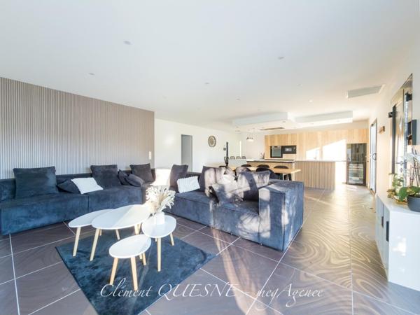 Maison à Dieppe, 76200 - 6 pièces 142m²