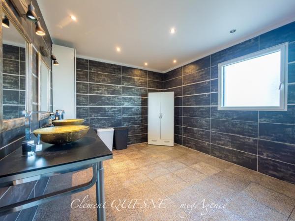 Maison à Dieppe, 76200 - 6 pièces 142m²