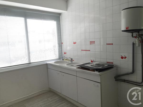 à vendre  99 m2 ANGOULEME - 16