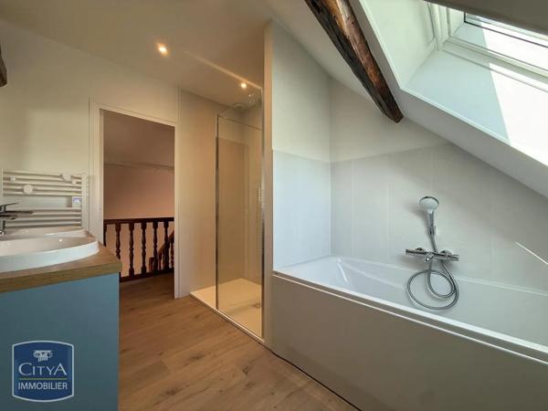Maison à louer 6 pièces 160.85m² Chassagne-Montrachet (21190)