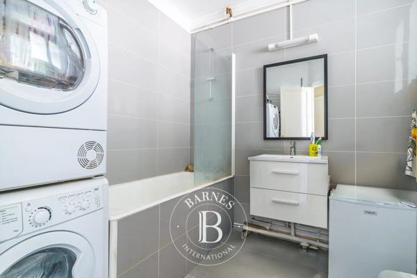 Neuilly-sur-Seine, Appartement 1 Chambre -  62 m² à vendre