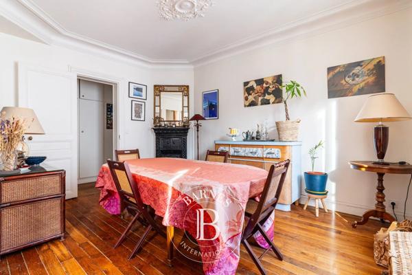 Neuilly-sur-Seine, Appartement 1 Chambre -  62 m² à vendre