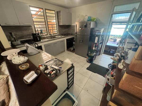 CHARMANTE MAISON T4 BIS SITUEE route de Montabo à Cayenne