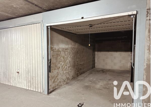 Parking à vendre 10 m² Paris 18