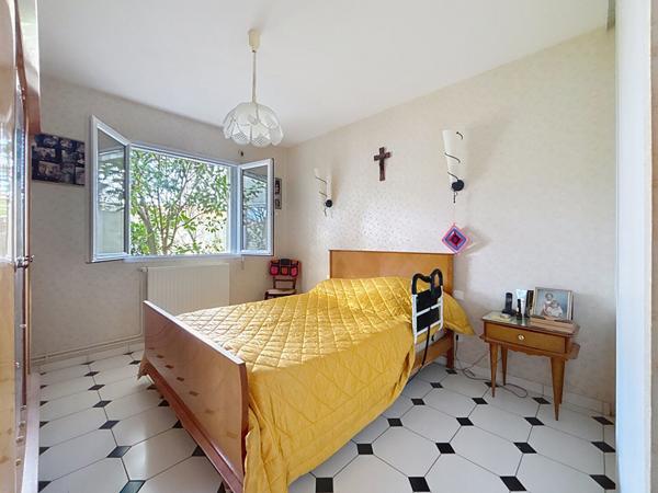 Maison Les Sables D Olonne Olonne Centre 2 chambres jardin garage proche commerces