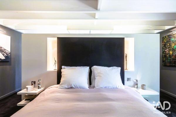 Maison à vendre 6 pièces 239 m² Léognan