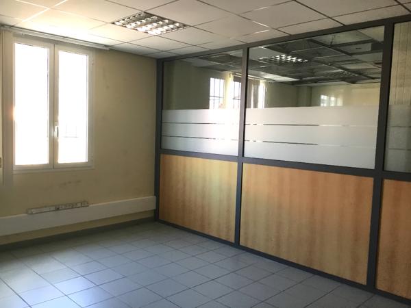 Bureaux Centre Cayenne 690 m2