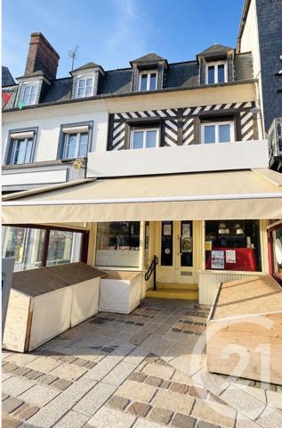 Immeuble à vendre  200 m 2   BEUZEVILLE  - 27