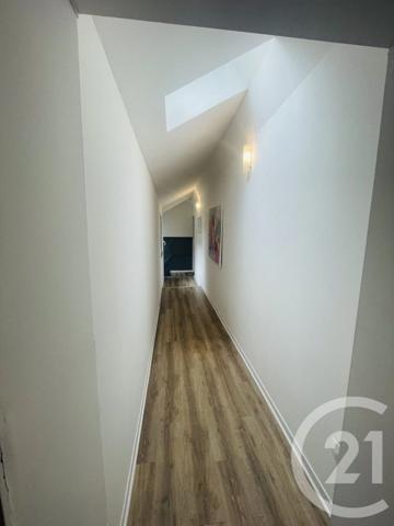 Immeuble à vendre  200 m 2   BEUZEVILLE  - 27