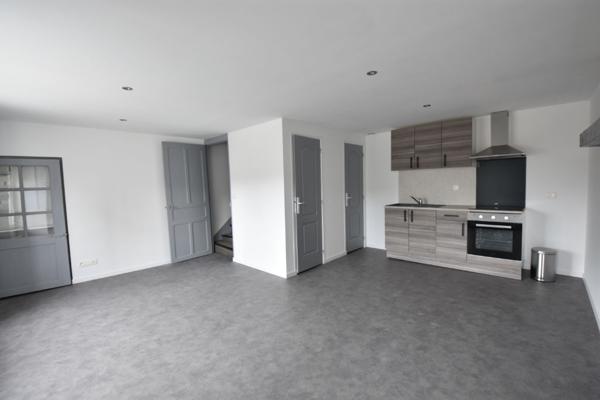 LA BACONNIERE MAISON SANS EXTERIEUR