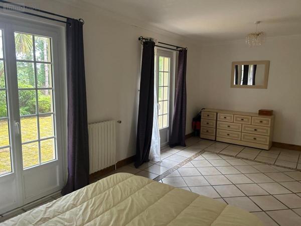 Maison à vendre à Ploumagoar dans les Côtes-d'Armor (22970), ref : 22064-1112