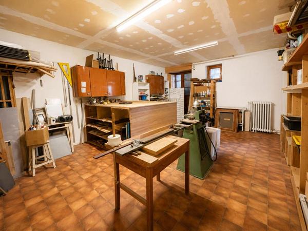 Secteur Bellême - Maison 5 chambres avec ateliers, bureaux, gîte et jardin clos