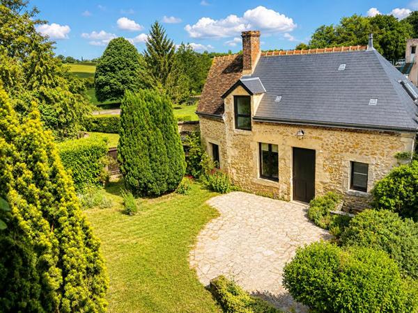 Secteur Bellême - Maison 5 chambres avec ateliers, bureaux, gîte et jardin clos