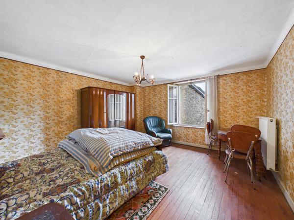 À VENDRE   Maison lorraine à rénover avec fort potentiel d'a