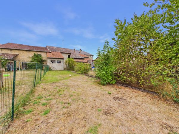 À VENDRE   Maison lorraine à rénover avec fort potentiel d'a