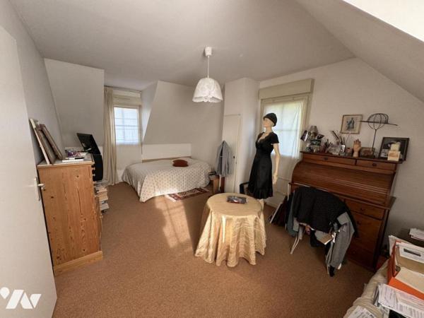 Maison avec jardin et garage