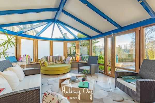 Maison à VIRE NORMANDIE, 14500 - 10 pièces 247m²