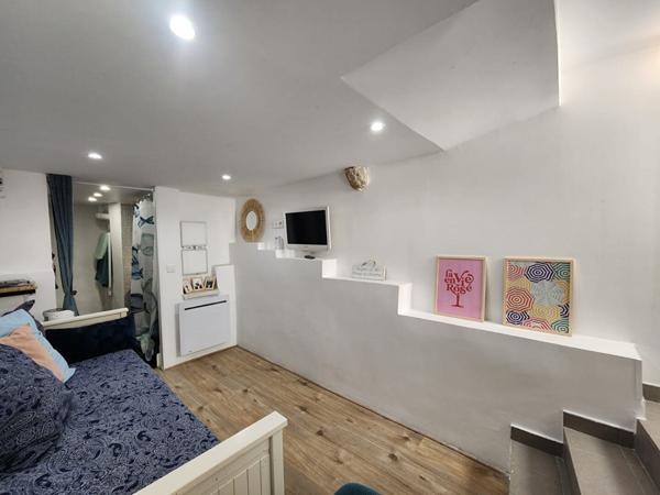 Maison de ville 2 pièces + Studio indépendant -  Cagnes sur mer