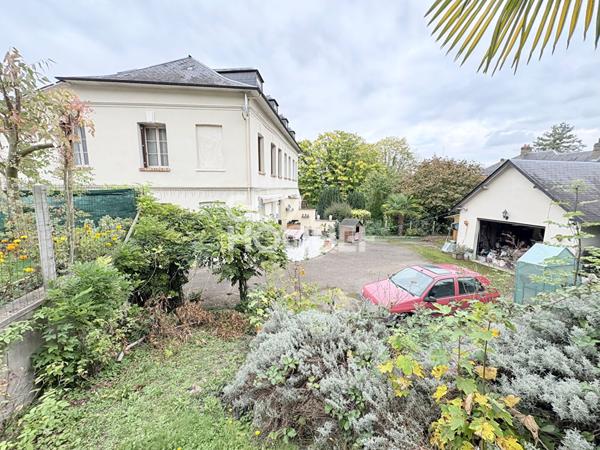 Ensemble immobilier à Elbeuf comprenant deux maisons loués