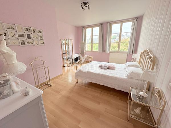 Ensemble immobilier à Elbeuf comprenant deux maisons loués