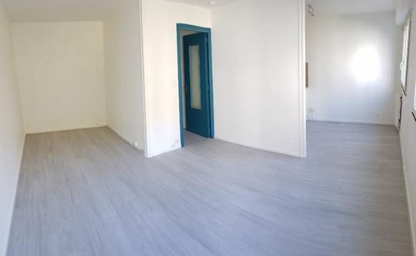 Appartement à louer    1 pièce • 31 m2    Laon