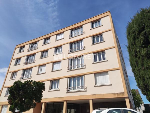 Location appartement Mantes-la-Ville - 3 pièce(s) - 51 m² - 795 €/mois