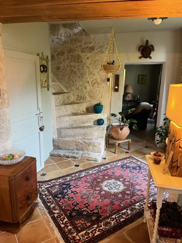 PROCHE DE CONDOM EN CAMPAGNE DANS UN HAMEAU PITORRESQUE