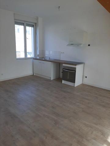 Location Appartement 2 pièces 56 m2 à Saint-Quentin