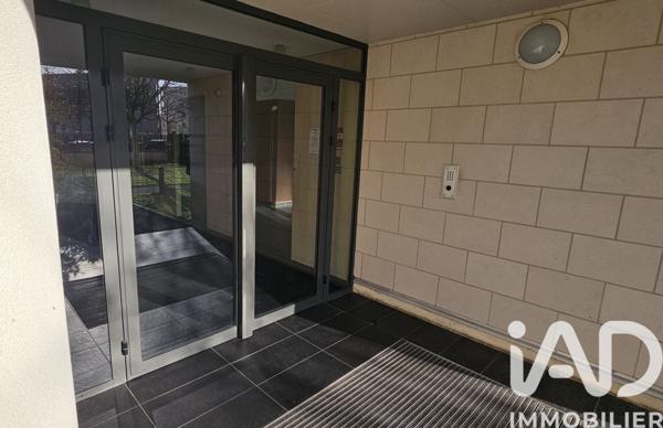 Appartement à vendre 3 pièces 66 m² Saint-Cyr-sur-Loire