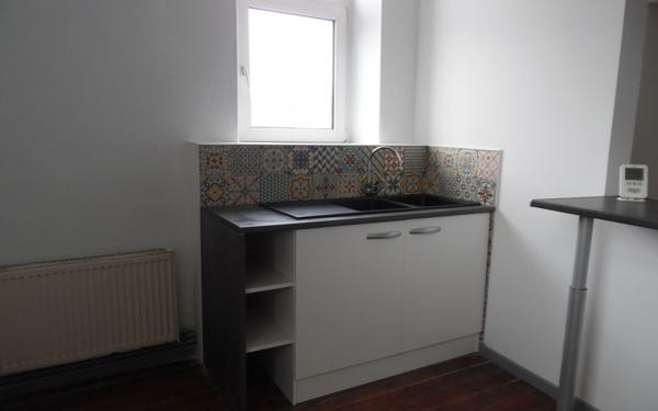 Immeuble à vendre    2 pièces •  Avesnes-sur-Helpe