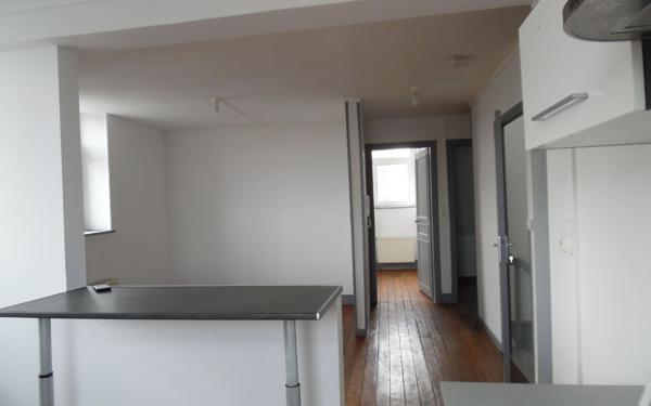 Immeuble à vendre    2 pièces •  Avesnes-sur-Helpe