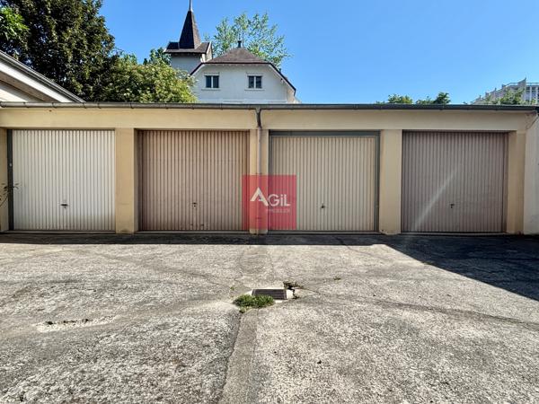 À louer – Garage fermé de 13,78 m² – Grenoble