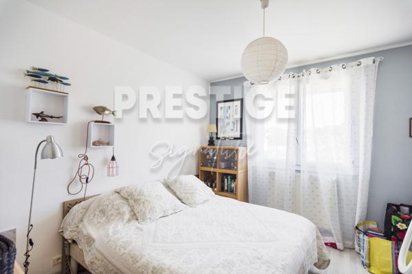 Maison
                                                                                                                                                                                                                                                                                                                        8 pièce(s)                                                                                                                                                                                                          6 chambre(s)                                                                                                                                                                                                          229  m²