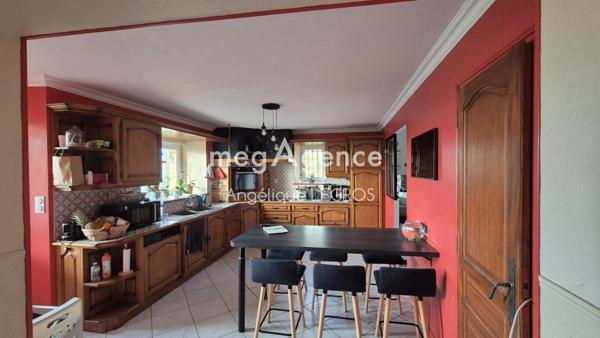 Maison à ALENÇON, 61000 - 8 pièces 200m²