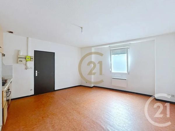 Appartement F2 à vendre  2 pièces - 40,15 m 2   BELFORT  - 90
