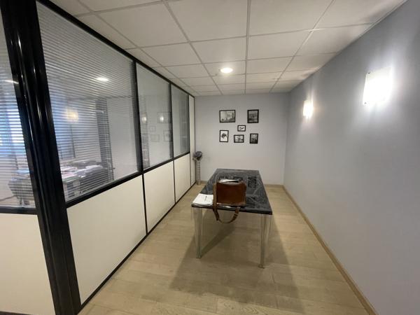 A louer à Béziers, Bureaux de 132 m²