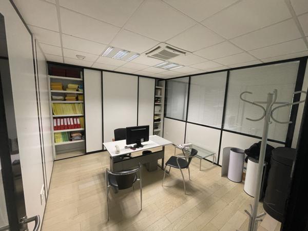 A louer à Béziers, Bureaux de 132 m²